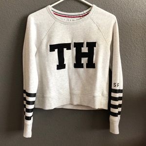 Tommy Hilfiger cropped long sleeve